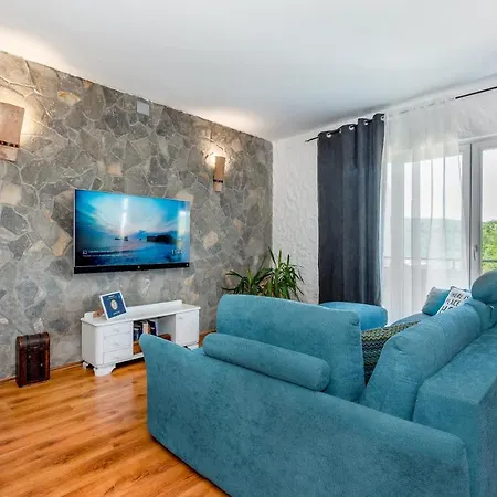 Vice Apartment *